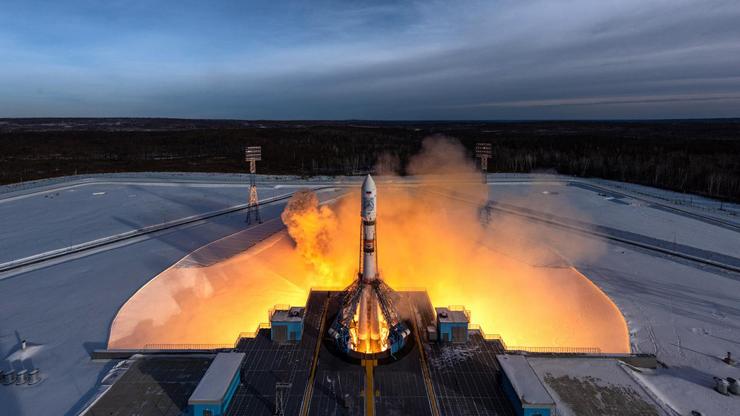A nave Soyuz, a piques de despegar da base espacial rusa de Vostochny / GKLaunch