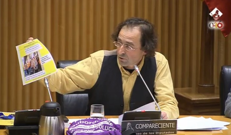 Xesús Domínguez, da plataforma de preferentes, no Congreso / Europa Press