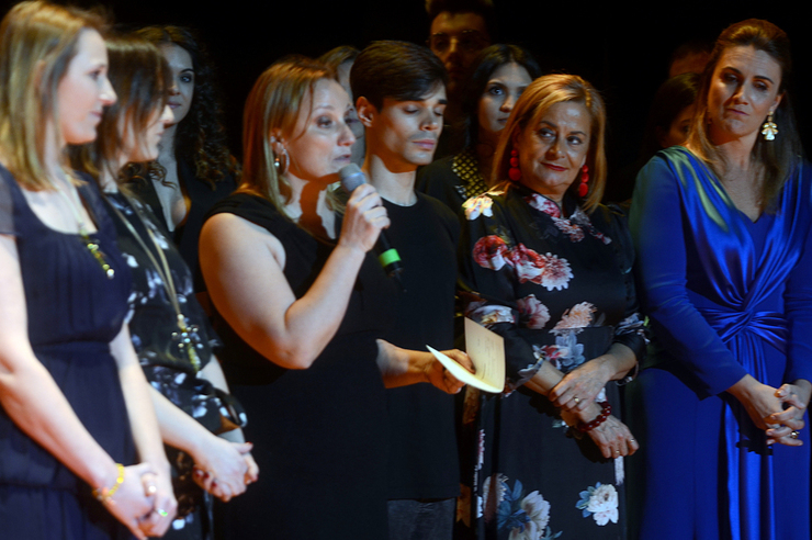 Participantes na gala que tivo lugar en Vigo contra o cancro infantil