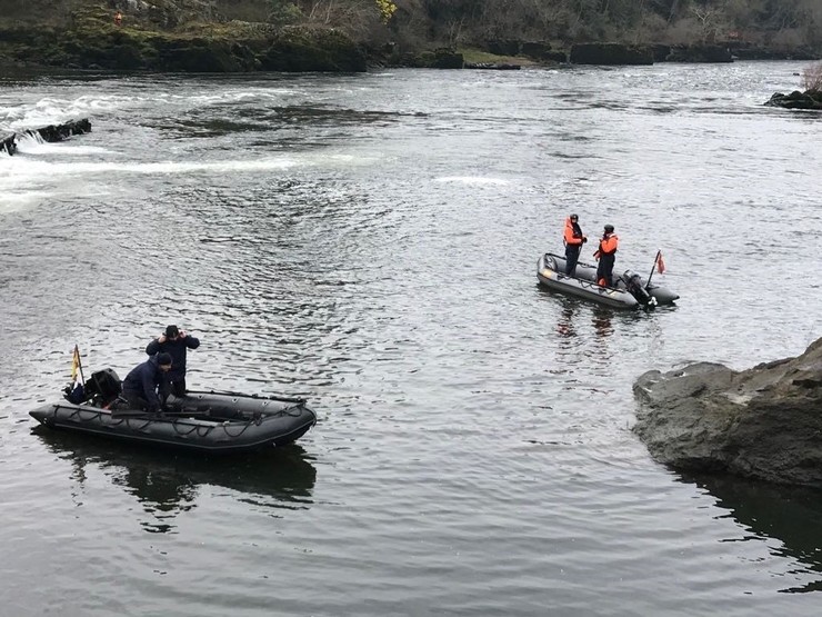 Embarcacións buscan a un desaparecido no Río Miño