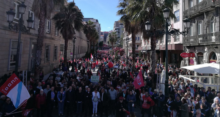 Manifestación convocada por UXT e CC.OO. en Vigo no 1 de maio / CC.OO