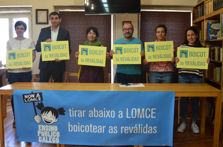 Presentación da campaña de boicot ás reválidas en Primaria e ESO en Galicia.