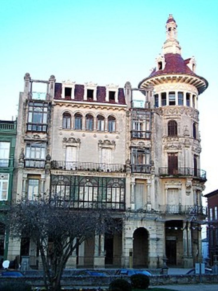 Torre dos Moreno, Ribadeo 