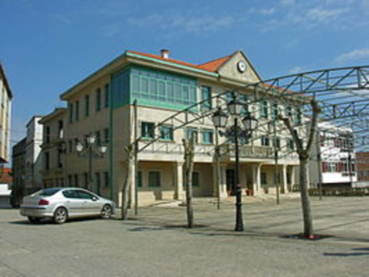 Concello de Vila de Cruces/ Wikipedia