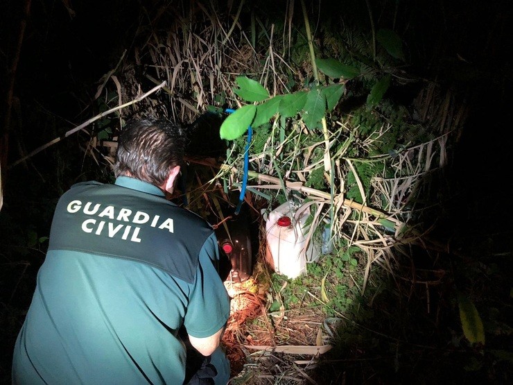 Remitindo Nota De Prensa. GUARDIA CIVIL 