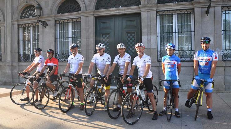 A Vuelta Ciclista por la Ciencia pon rumbo a Madrid na procura do recoñecemento do labor investigador / UVigo.