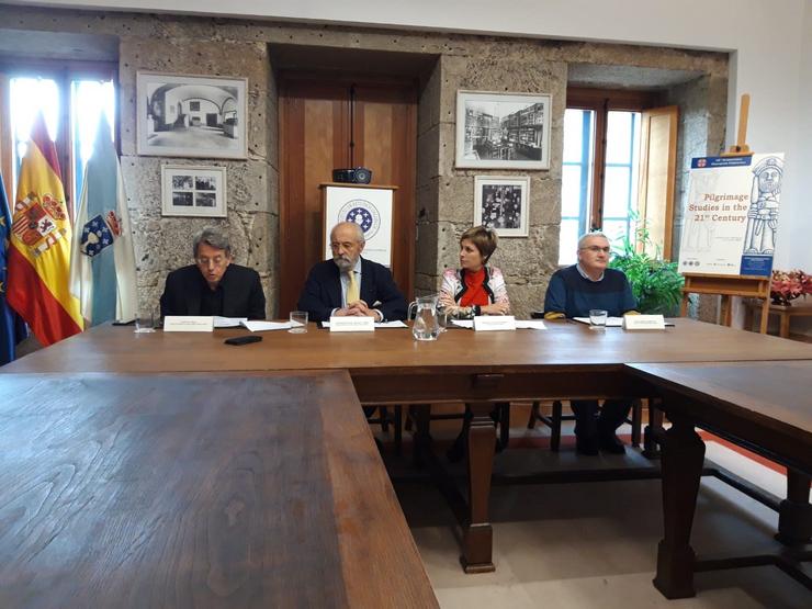 Presentación da XII edición dos Coloquios Internacionais Compostela. CSIC 