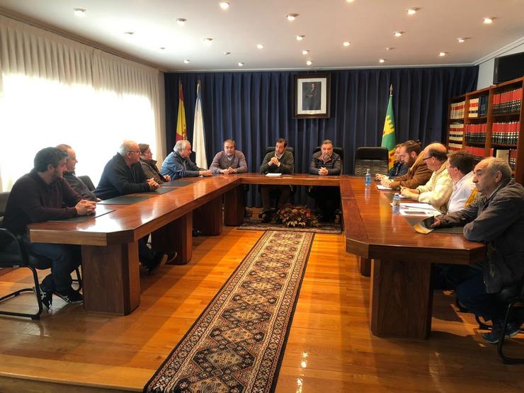 Reunión da Comisión contra as Minas dá Terra Chá cos alcaldes de Abadín, A Pastoriza, Castro de Rei e Cospeito. SLG / Europa Press