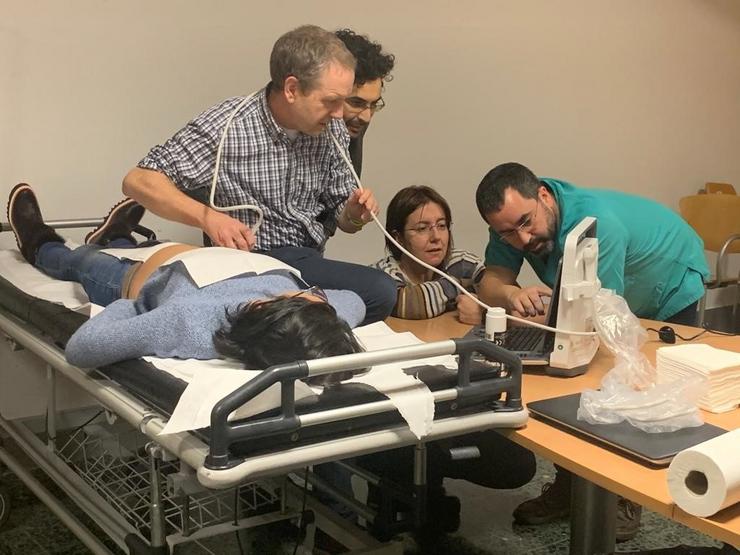 A área Sanitaria de Santiago potencia a ecografía nos centros de saúde.. ÁREA SANITARIA DE SANTIAGO 