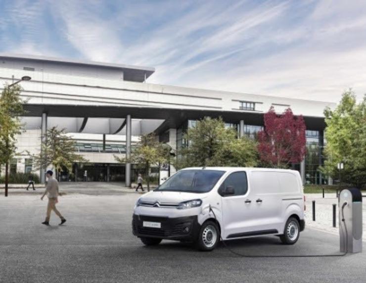 Citroën lanzará unha ofensiva para ter o 100% da súa gama electrificada en 2025. CITROËN - Arquivo / Europa Press
