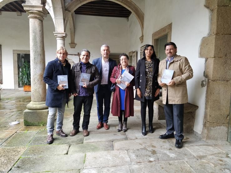 Na presentación do libro 'Galegas en Cuba' en Santiago de Compostela 