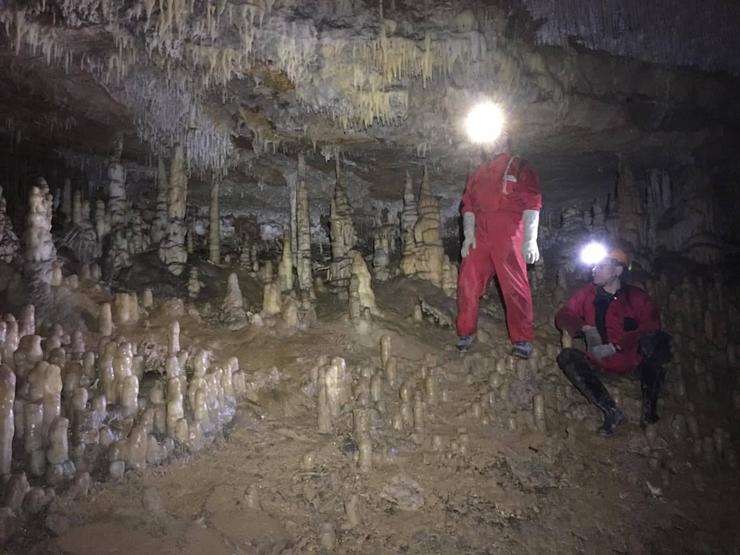  Manolo Díaz, espeleólogo da Sociedade de Montaña Ártabros