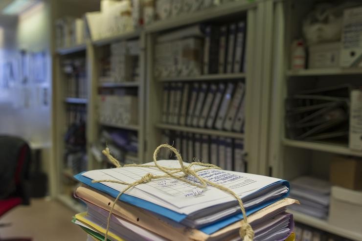 Documentos nunha oficina. EUROPA PRESS - Arquivo 