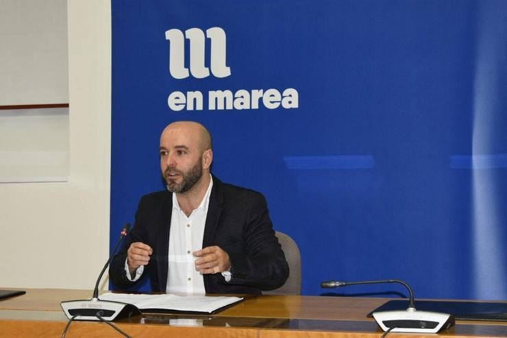 O portavoz do grupo mixto e de En Marea, Luís Villares, nunha rolda de prensa. EN MAREA - Arquivo 