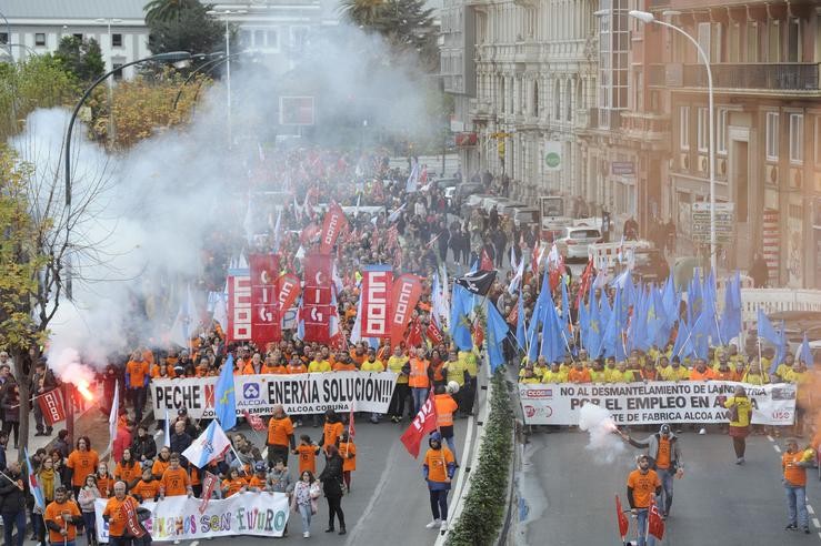 Imaxe da manifestación de Alcoa na Coruña.. M. DYLAN - EUROPA PRESS 
