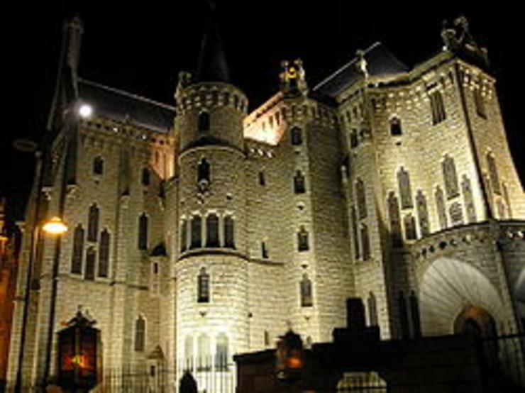 Palacio episcopal de Astorga 