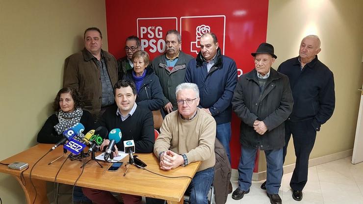 Rolda de prensa de socialistas no Carballiño (Ourense).