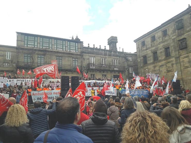 Manifestación en Santiago convocada por SOS Sanidade Pública en contra dos recortes