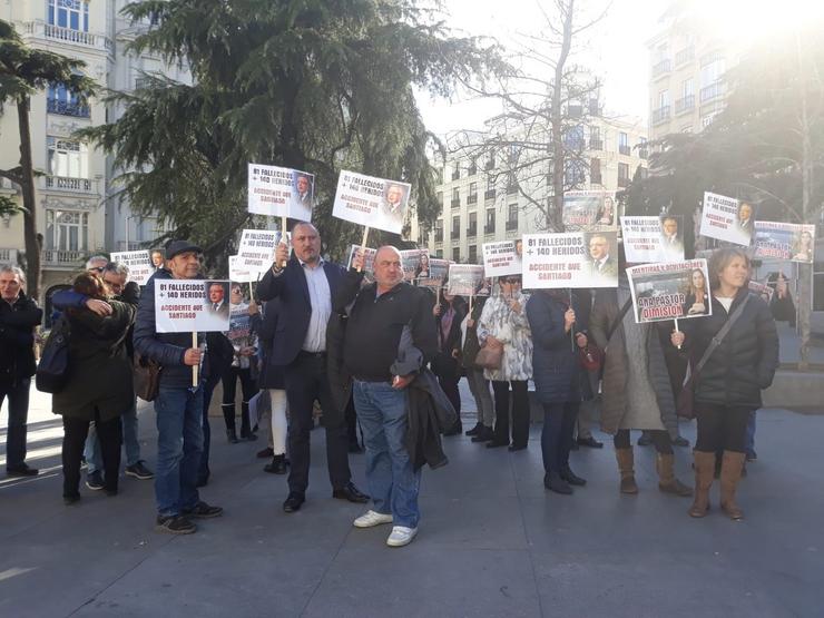 Vítimas do accidente de Angrois fronte ao Congreso. EUROPA PRESS - Arquivo / Europa Press