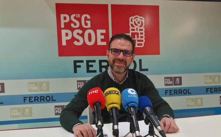 Ángel Mato do PSOE de Ferrol. 
