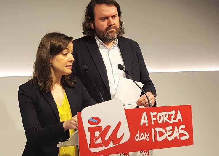 Rolda de prensa de Eva Solla e Rubén Pérez. ESQUERDA UNIDA ESQUERDA UNIDA - Arquivo 
