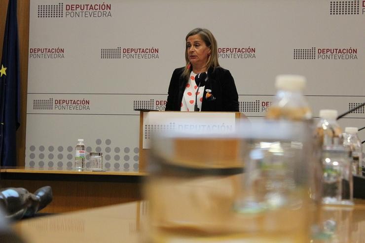 Rolda de prensa de Carmela Silva sobre emprego. DEPUTACIÓN DE PONTEVEDRA