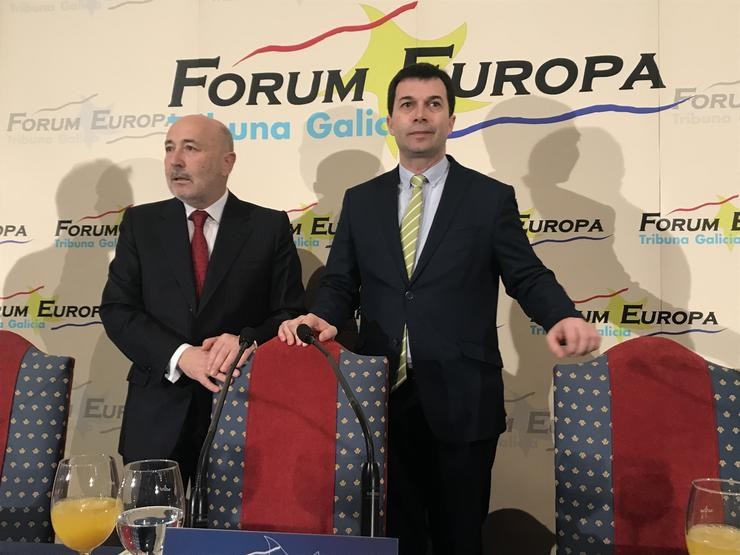 O delegado do Goberno, Javier Losada, e o líder do PSdeG, Gonzalo Caballero / Europa Press