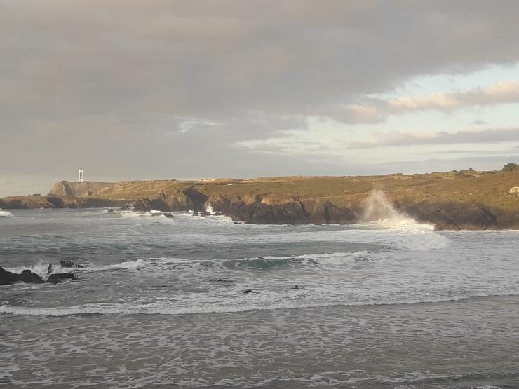 Ondas na praia de Meirás, Valdoviño (A Coruña) temporal, ondada 