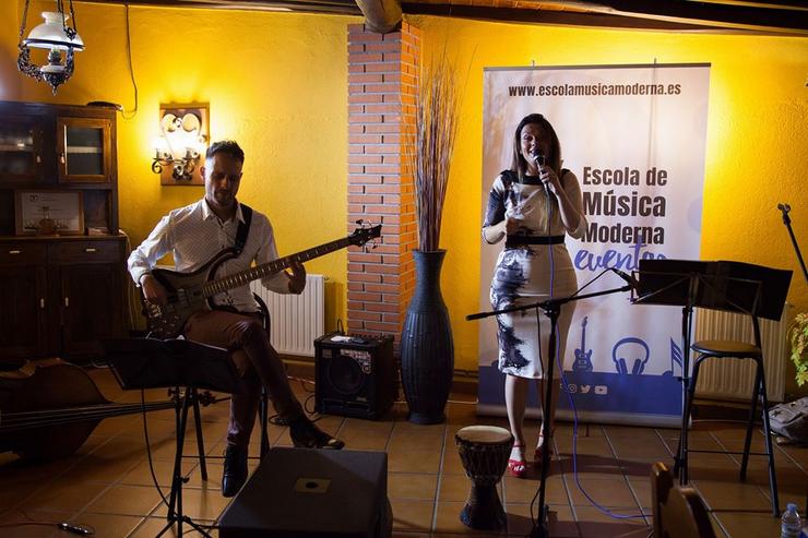 Gonzalo Herrero e Lorena do Val en concerto. Foto: G.H.