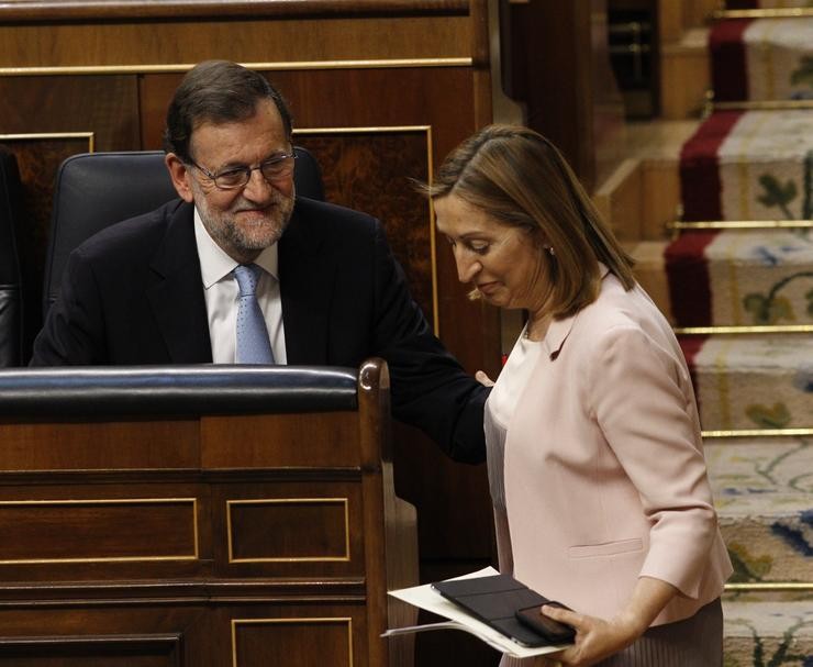 Mariano Rajoy e Ana Pastor, no hemiciclo. EUROPA PRESS - Arquivo 
