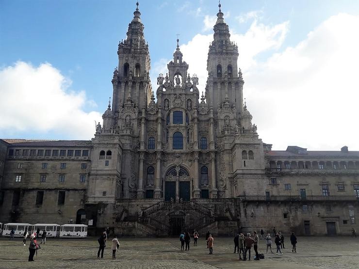 A Catedral de Santiago revisa os seus protocolos de seguridade tras o incendio de Notre Dame. EUROPA PRESS - Arquivo 