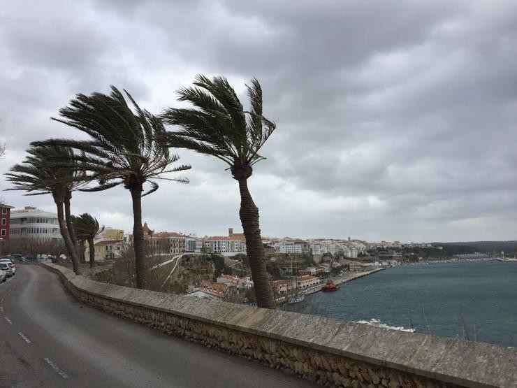 Menorca e o norte de Mallorca, en aviso laranxa este martes por ondada. EUROPA PRESS - Arquivo 