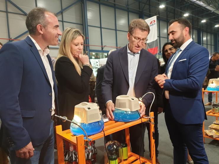 Feijóo visita a feira Expocasa no pavillón Fexdega de Vilagarcía de Arousa 