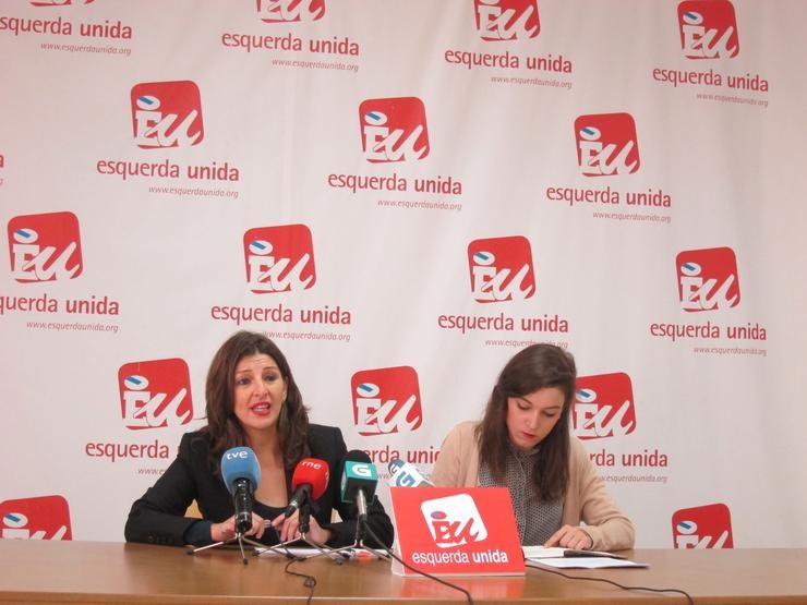 Yolanda Díaz e Eva Solla, de Esquerda Unida, en rolda de prensa. EUROPA PRESS - Arquivo 