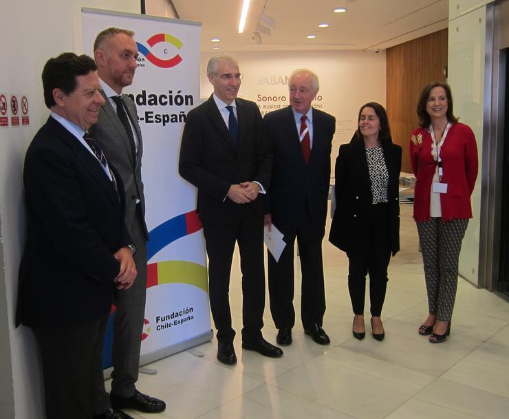O III Foro Aeroespacial Chile-España con Francisco Conde no centro