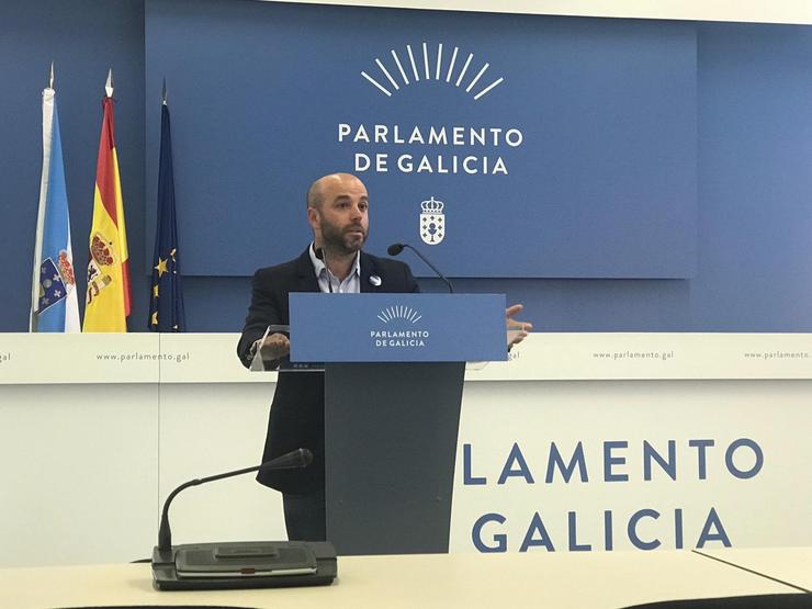 Luís Villares, portavoz de En Marea, na rolda de prensa posterior á xunta de portavoces do Parlamento de Galicia. EUROPA PRESS - Arquivo 
