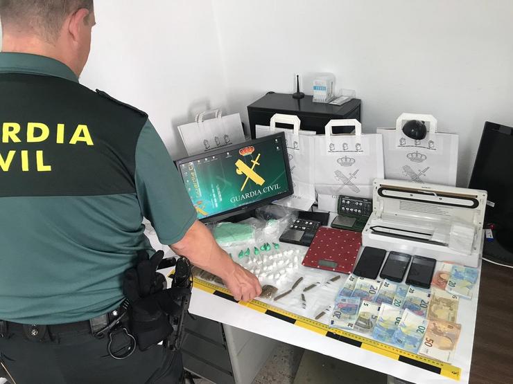 Operación contra o tráfico de drogas en Caldas. GARDA CIVIL 