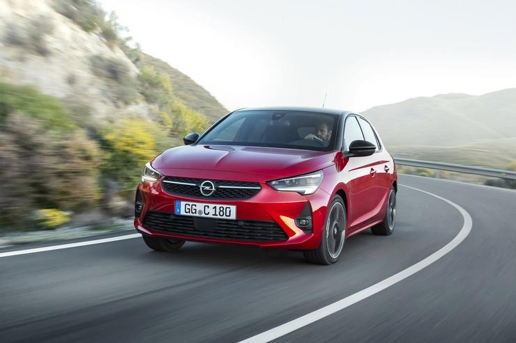 Opel Corsa. OPEL - Arquivo 