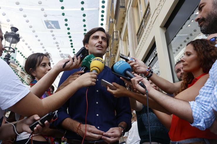 O vicesecretario de comunicación do PP, Pablo Montesinos, visita a Feira de Málaga. EUROPA PRESS/ALEX ZEA / Europa Press