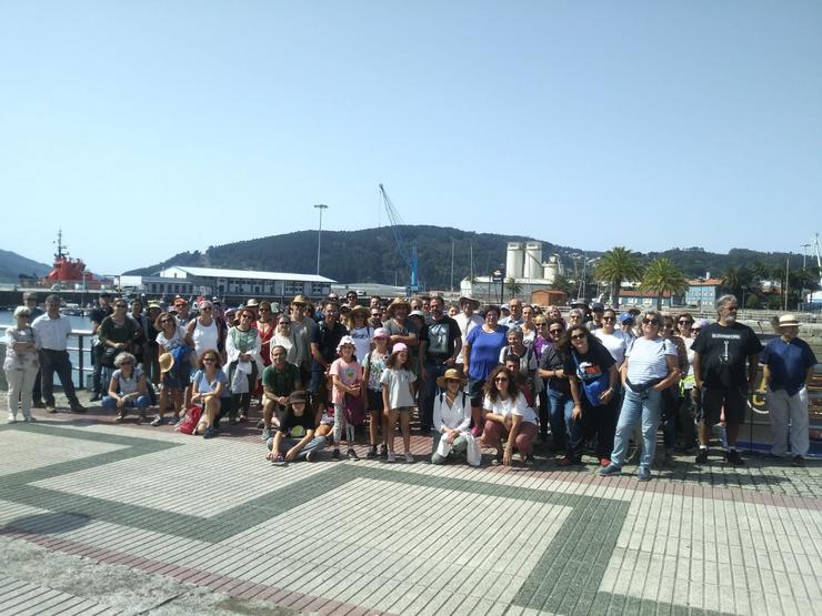 Foto dos participantes no roteiro Ferrol Rebelde co alcalde, Angel Mato 