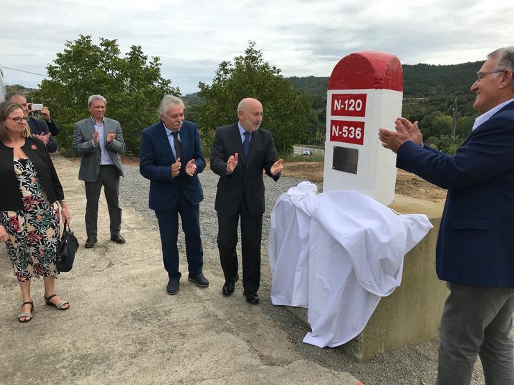 O delegado do Goberno en Galicia, Javier Losada, na inauguración das obras da variante do Barco (Ourense).. DELEGACIÓN DO GOBERNO EN GALICIA 