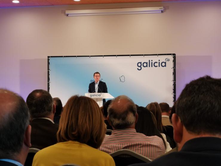 O presidente da Xunta e do PP de Galicia, Alberto Núñez Feijóo, nun acto de partido. 