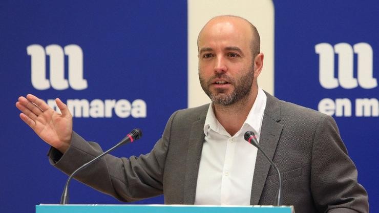 O portavoz de En Marea, Luís Villares, en rolda de prensa. EN MAREA - Arquivo 