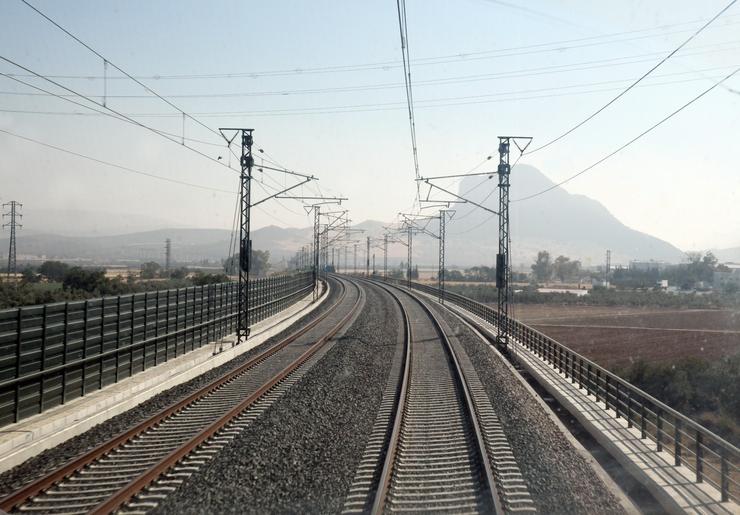 Vías de Alta Velocidade de Adif AV. ADIF 