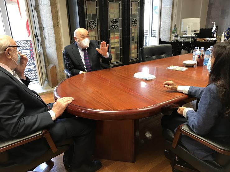 Javier Losada reúnese co alcalde de Sarria, Claudio Garrido / Europa Press