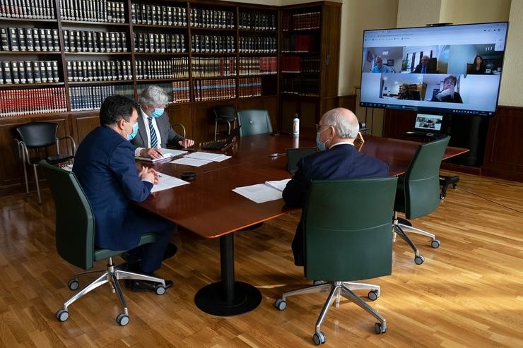 O conselleiro de Cultura, Educaciñón e Universidade reúnese co fiscal superior de Galicia. XOÁN CRESPO / Europa Press