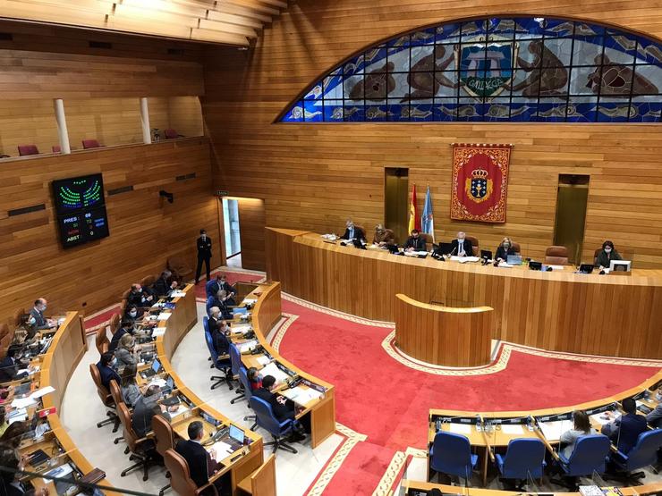 Votación para a creación, por terceira vez, da comisión de investigación das caixas galegas, a súa fusión e posterior bancarización e na que se abordarán tamén as indemnizacións a exdirectivos. EUROPA PRESS - Arquivo 