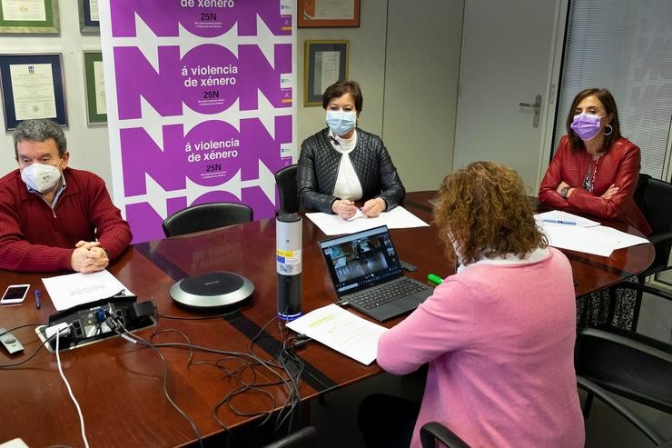 Fotros Xunta / Igualdade / Centros Escolares Gañadores Do Concurso De Lemas Convocado Con Motivo Do 25N. Xunta de Galicia / Europa Press
