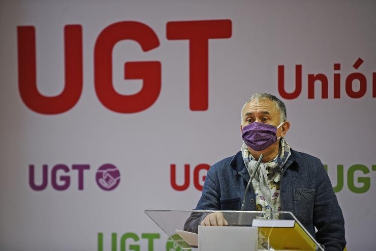 O secretario xeral de UXT, Pepe Álvarez, en rolda de prensa. Óscar Canas - Europa Press 