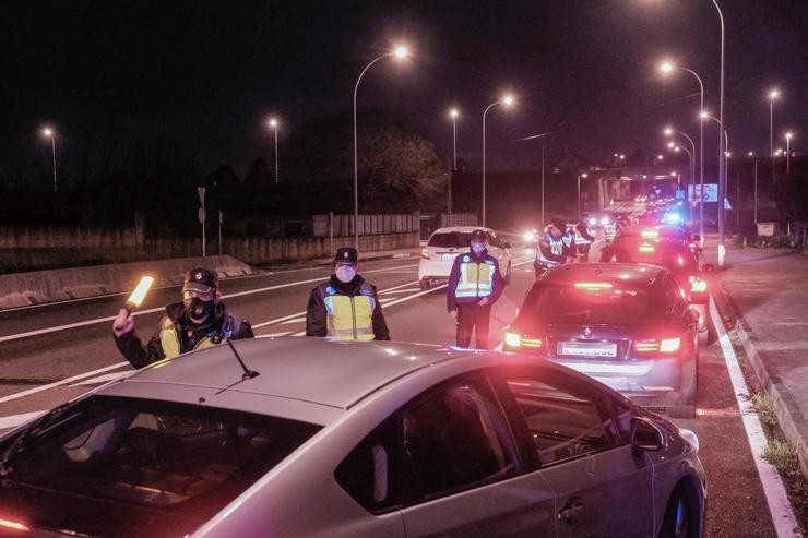 Un control da Policía Local en Santiago de Compostela 